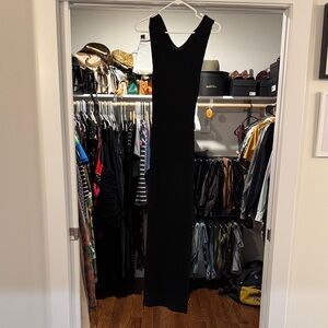 Zara Black Sleeveless V-Neck Maxi Dress